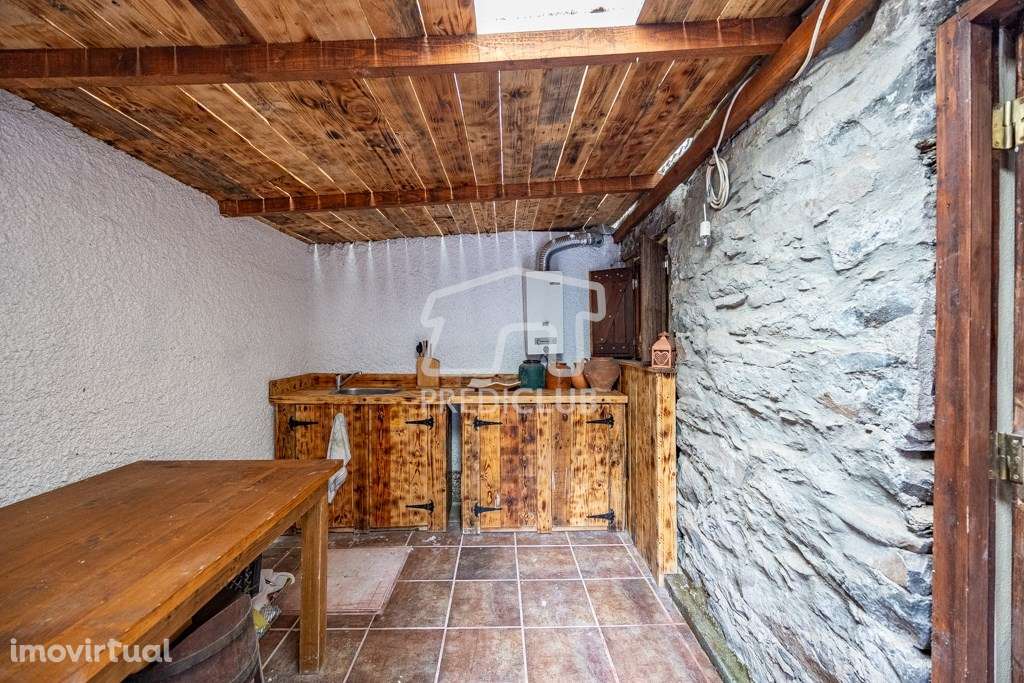 Moradia T2 - Arco da Calheta - Grande imagem: 2/14