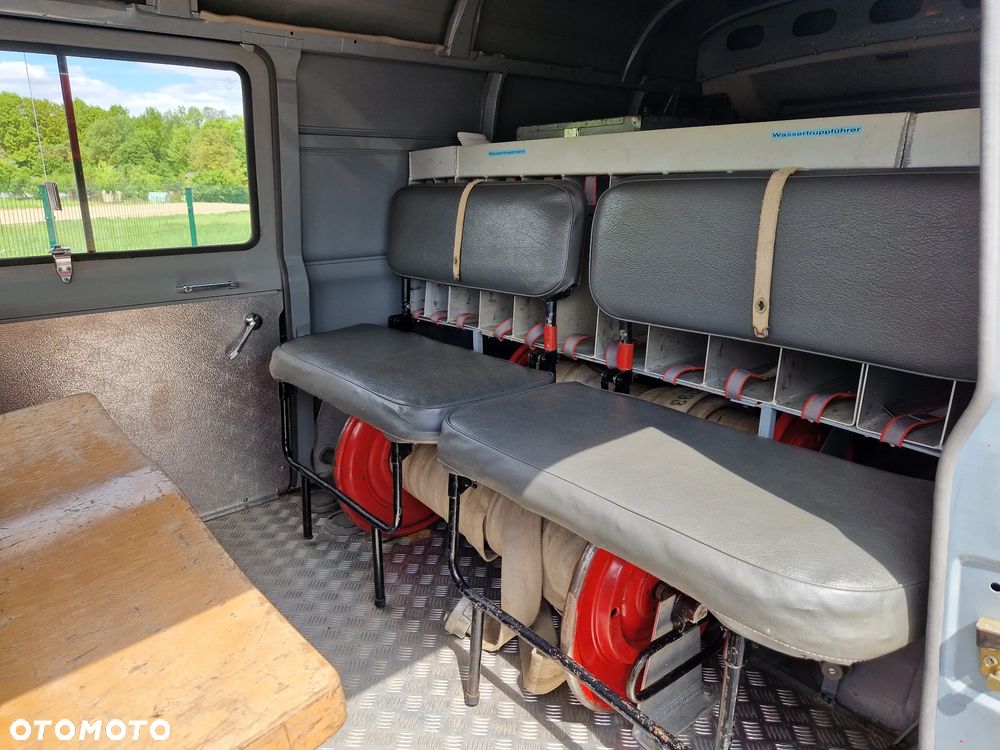 Ford TRANSIT (Taunus) - 33