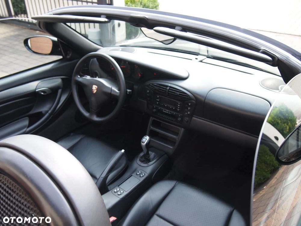Porsche Boxster - 11