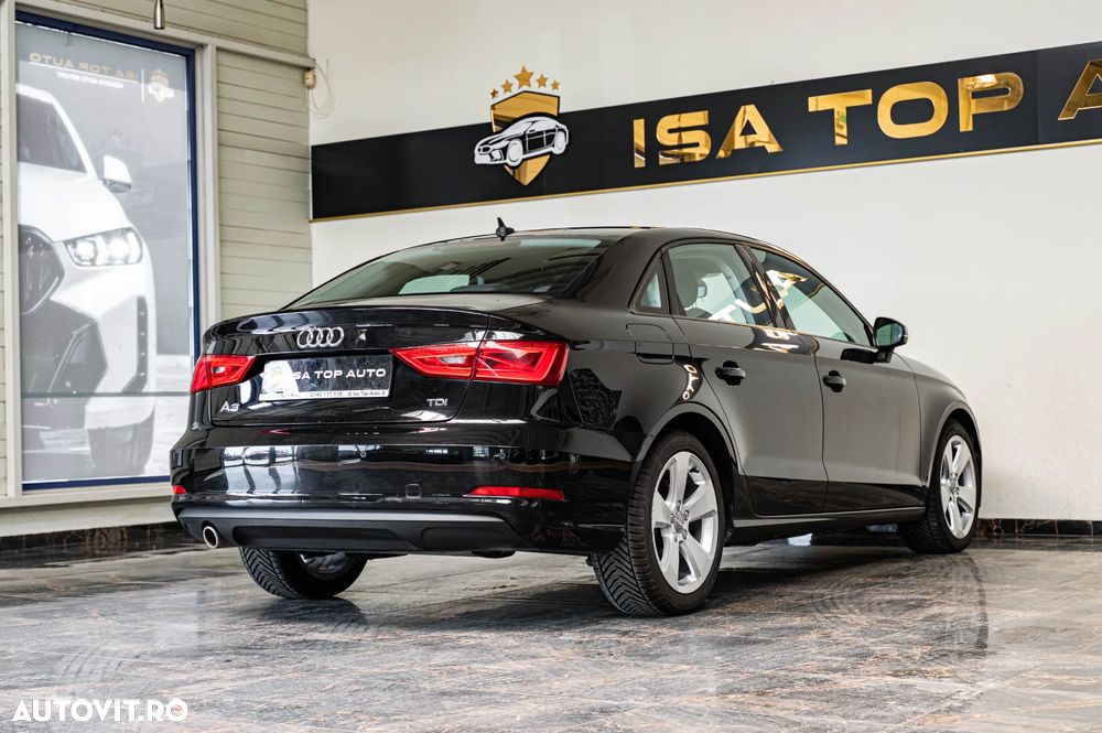Audi A3 1.6 TDI S tronic - 4