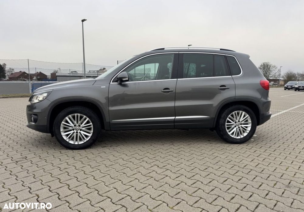 Volkswagen Tiguan 2.0 TDI DPF 4Motion BlueMotion Technology DSG Sport & Style - 5