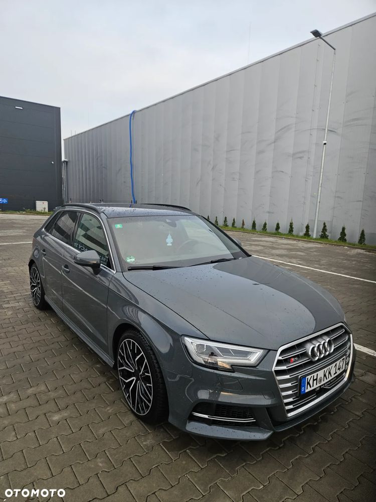 Audi S3 S tronic - 4