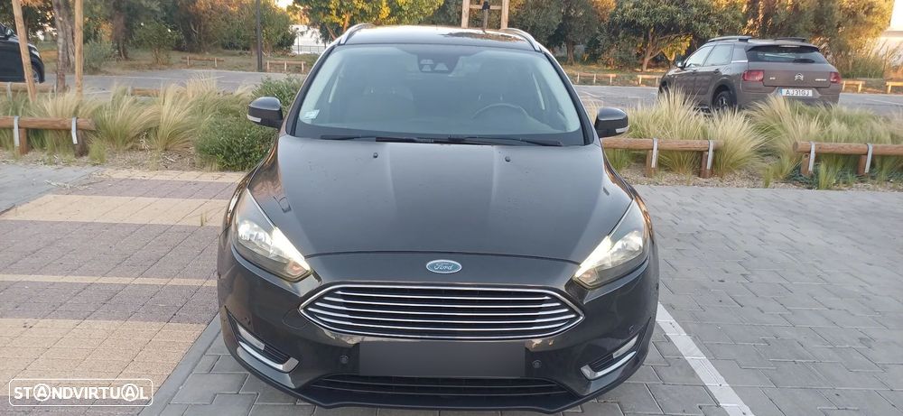 Ford Focus SW 1.0 SCTi Titanium foto 3