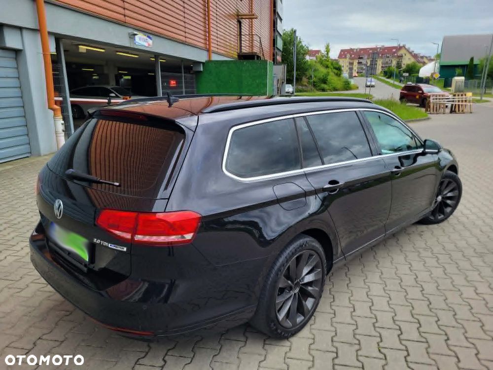 Volkswagen Passat 2.0 TDI SCR DSG Highline - 17
