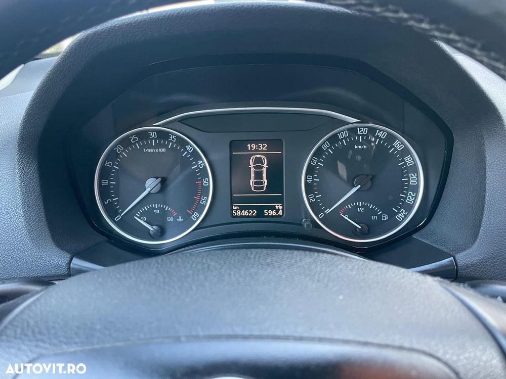 Skoda Octavia 2.0 TDI Business - 12