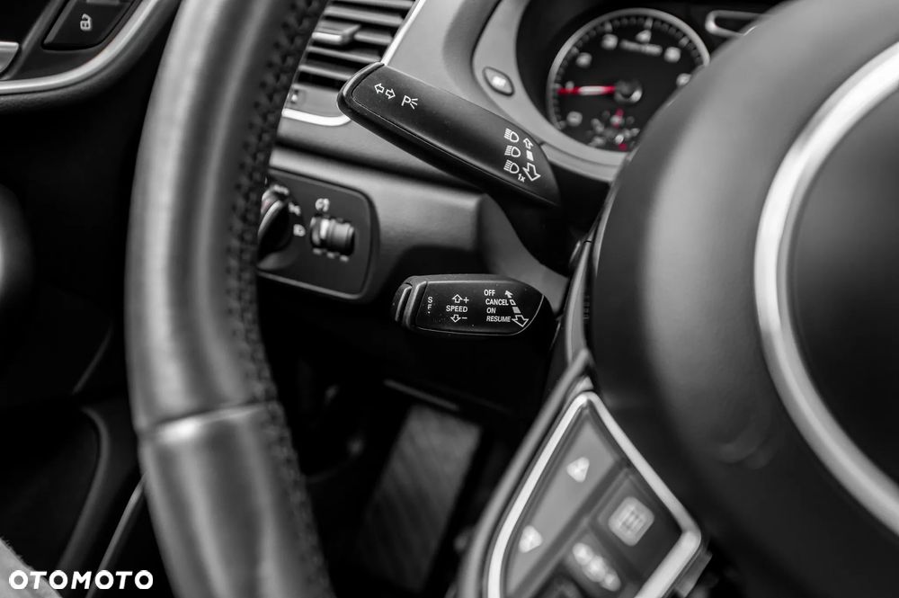 Audi Q3 - 30