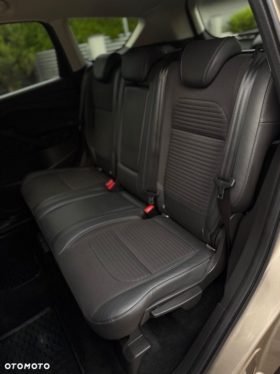 Ford Kuga 2.0 TDCi 4WD Titanium - 8