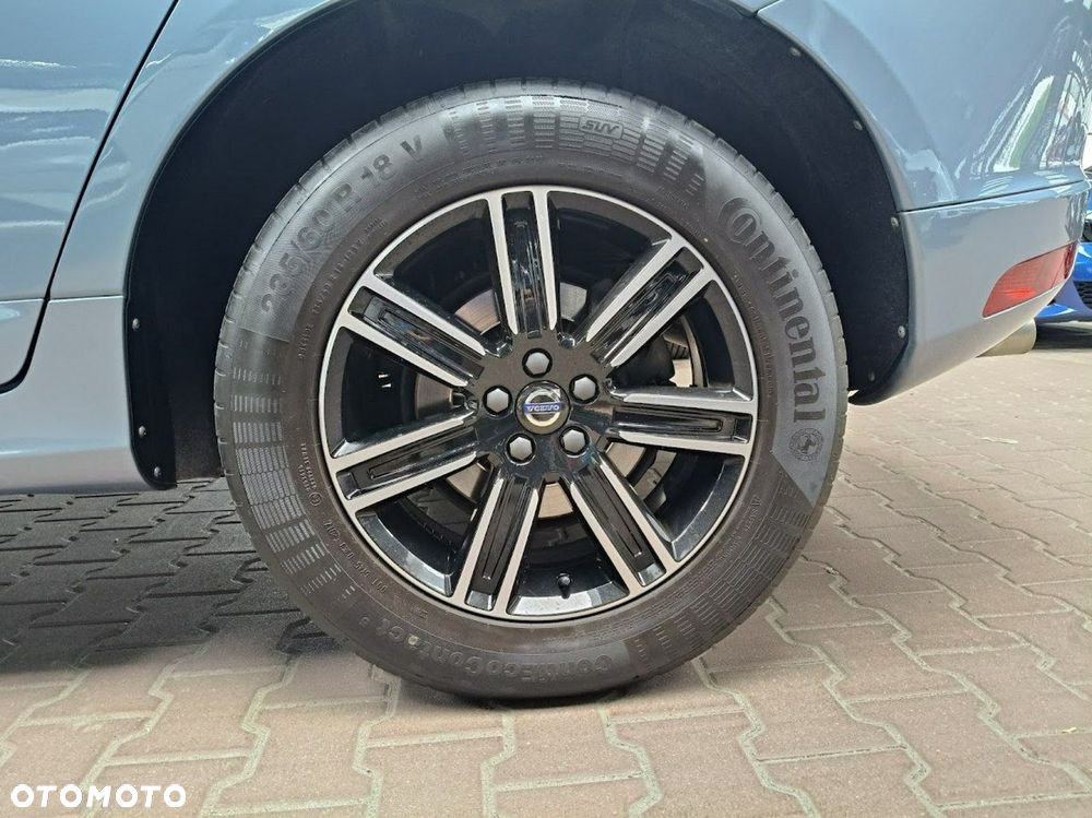 Volvo XC 60 D3 Geartronic Summum - 11