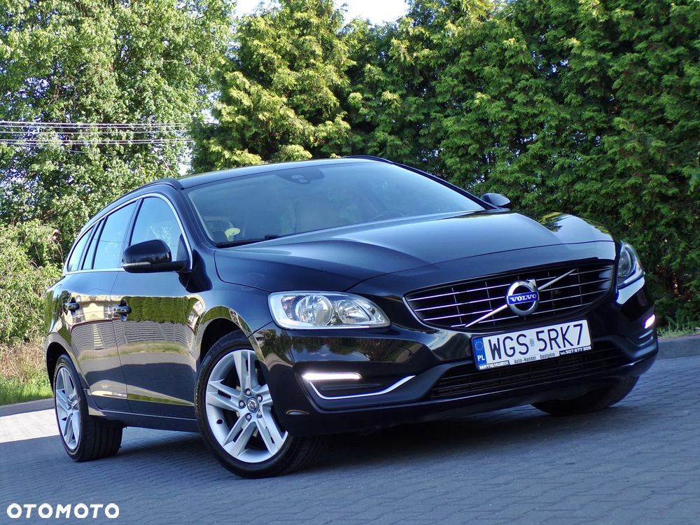 Volvo V60 D3 Summum - 1