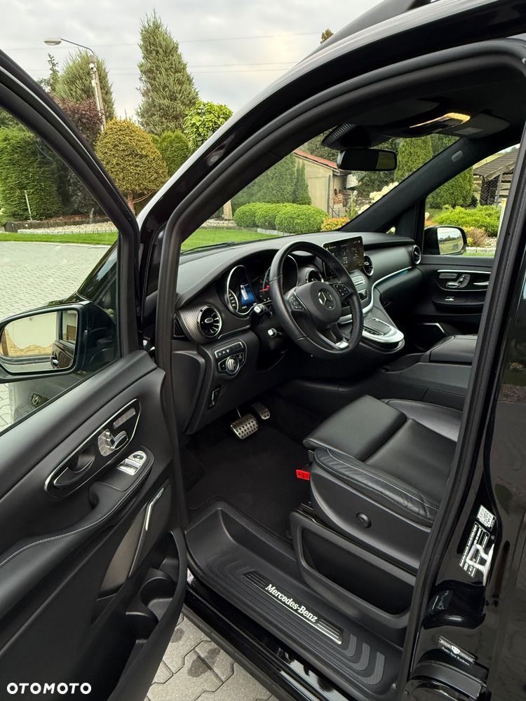 Mercedes-Benz Klasa V 300 d 4-Matic Exclusive 9G-Tronic (długi) - 16