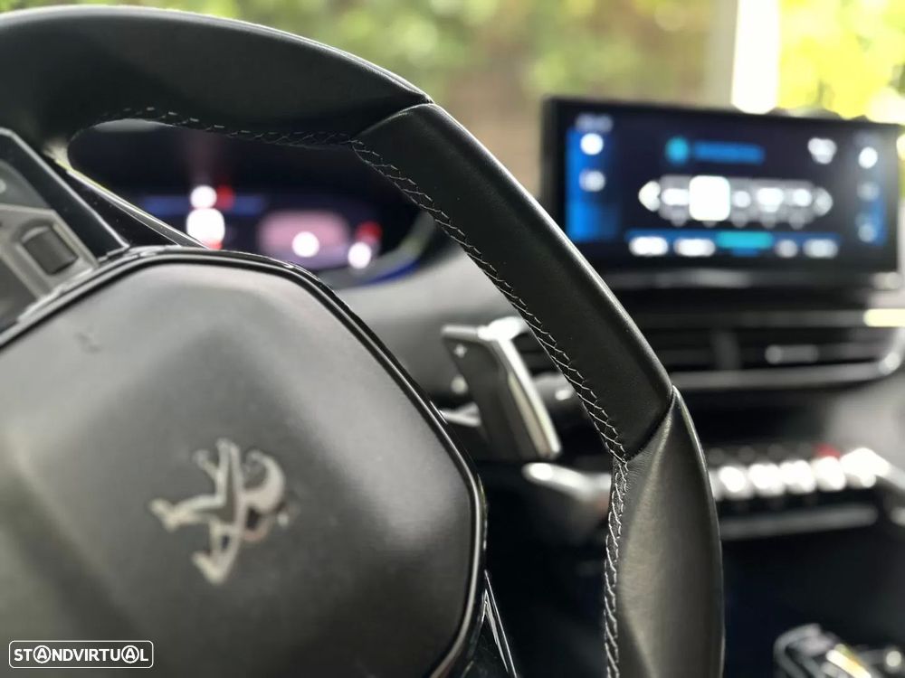 Peugeot 3008 1.2 PureTech Allure Pack EAT8 - 25