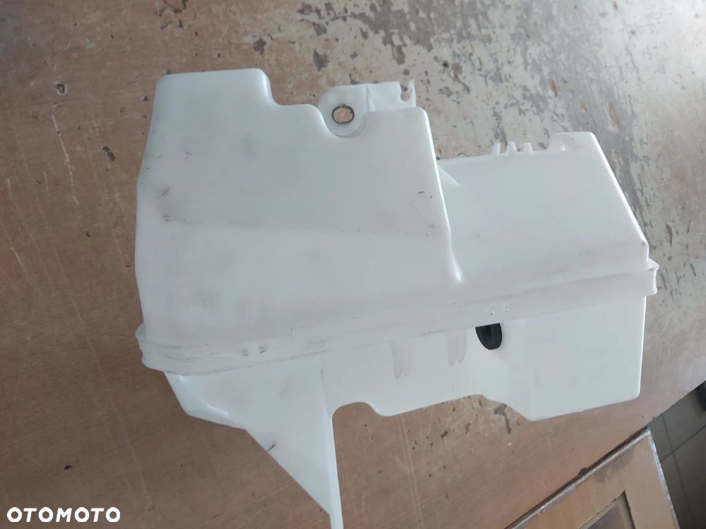 Zbiorniczek spryskiwaczy xsenon vw t5 lift - 4