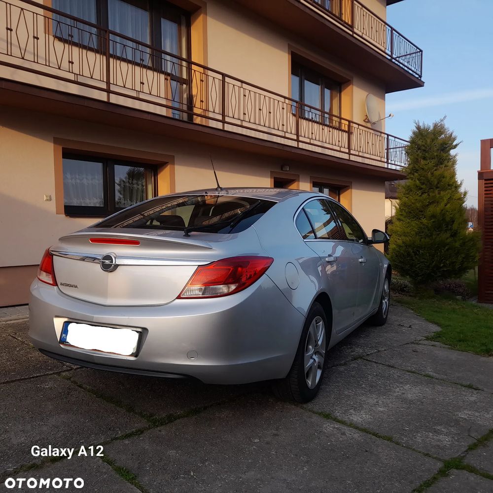 Opel Insignia 1.8 - 19