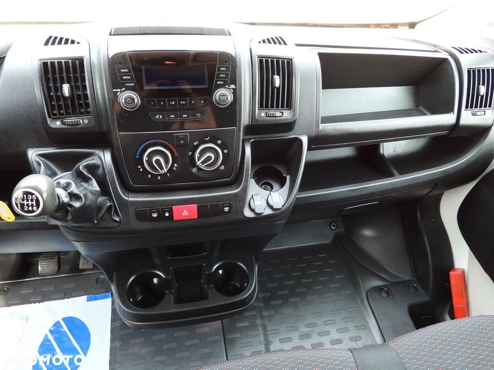 Peugeot BOXER  FURGON CHŁODNIA  -10*C TEMPOMAT KLIMATYZACJA  130KM - 32