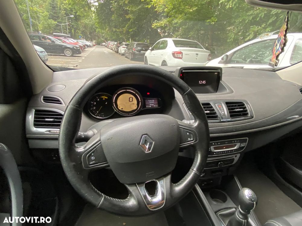 RENAULT Megane 2016 — imagine 9