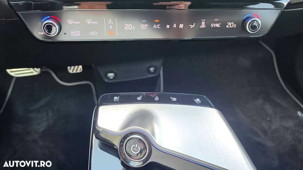 Kia EV6 84 kWh AWD GT Line - 13