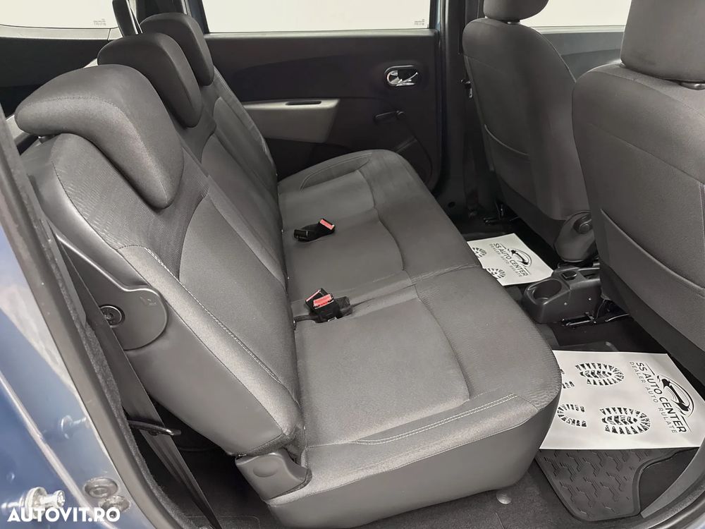 Dacia Lodgy dCi 110 Laureate - 18