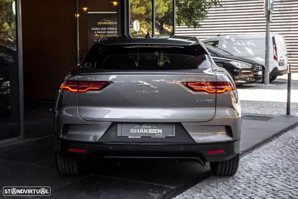 Jaguar I-Pace - 7