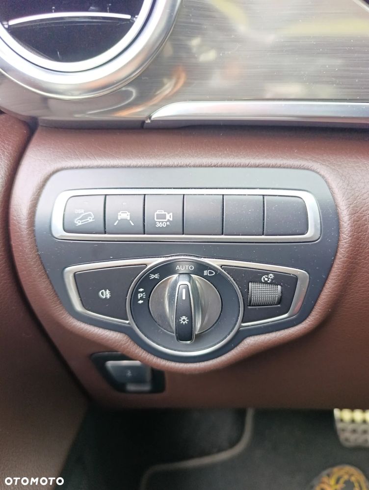 Mercedes-Benz Klasa V 250 d 4-Matic Exclusive 7G-Tronic - 12