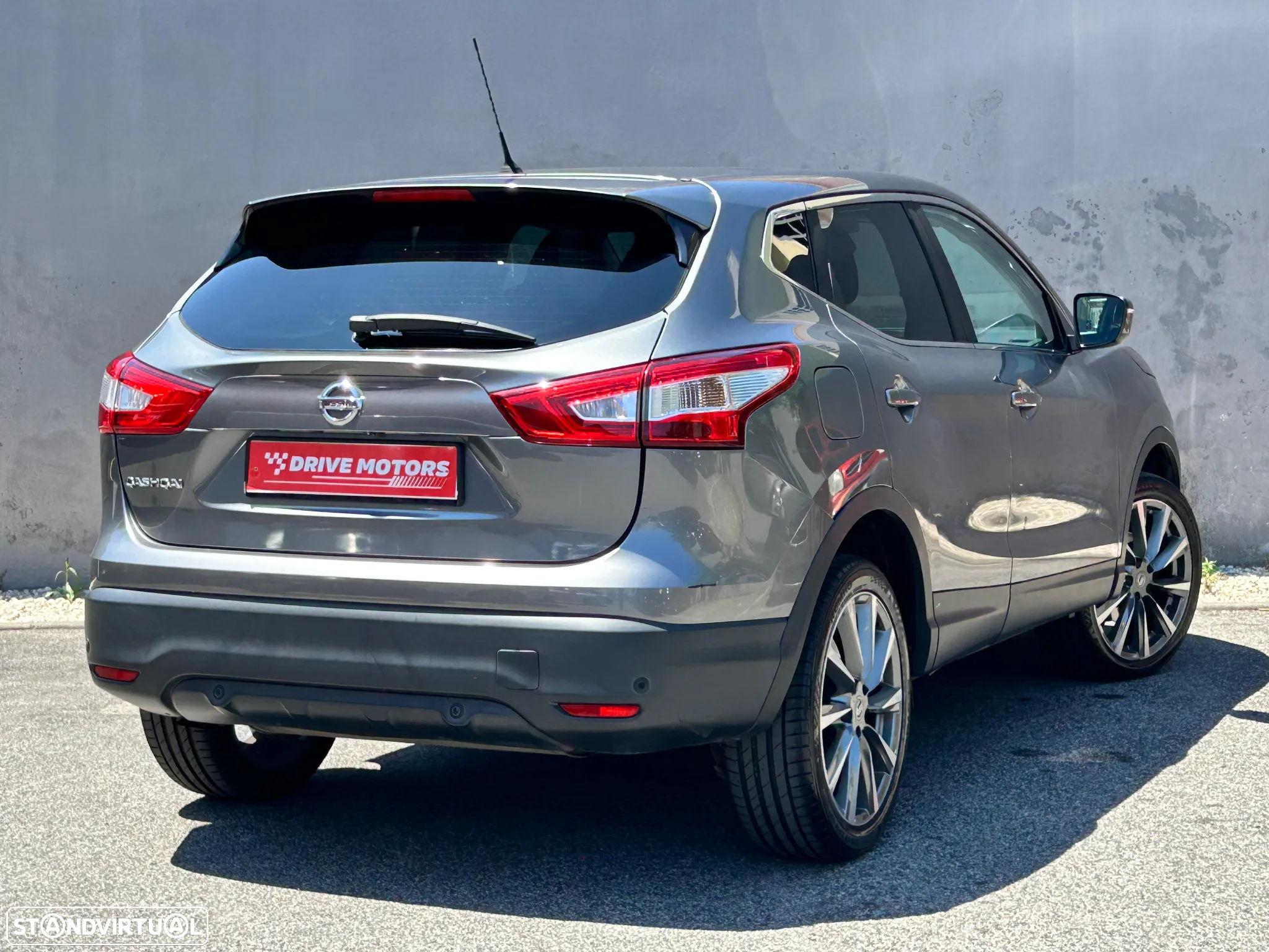 Nissan Qashqai 1.2 DIG-T N-Connecta - 6