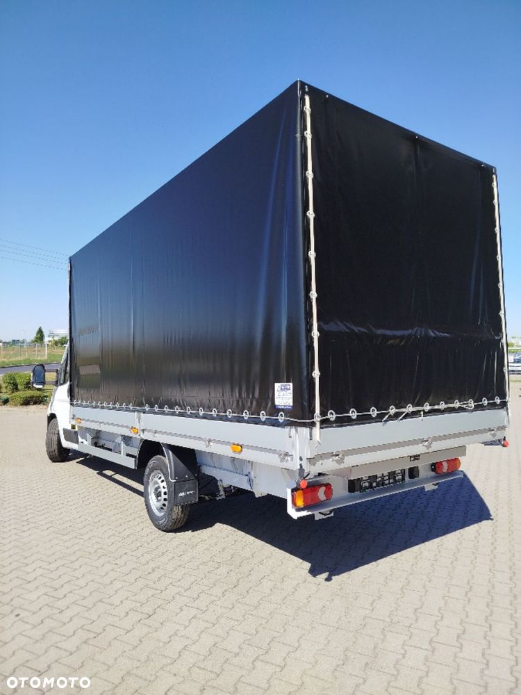 Opel Movano Podwozie z Zabydową Plandeka - 11