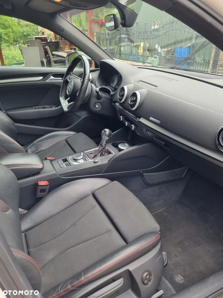 Audi S3 2.0 TFSI Quattro S tronic - 23