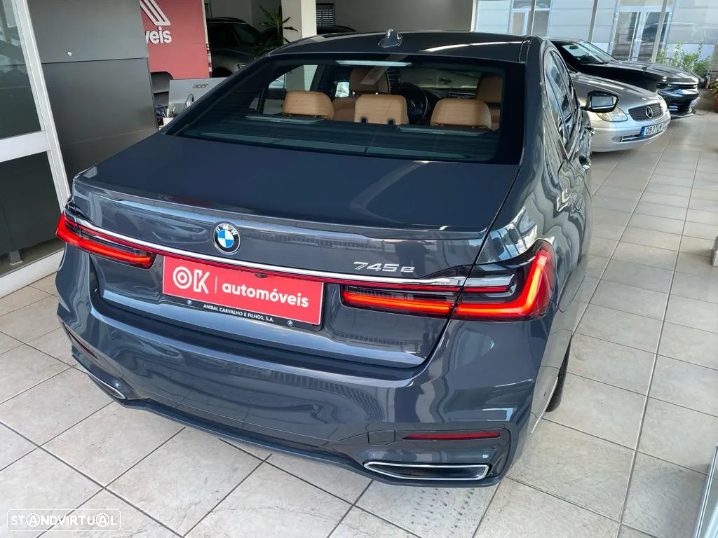 BMW 745 e iPerformance Pack M Auto - 2