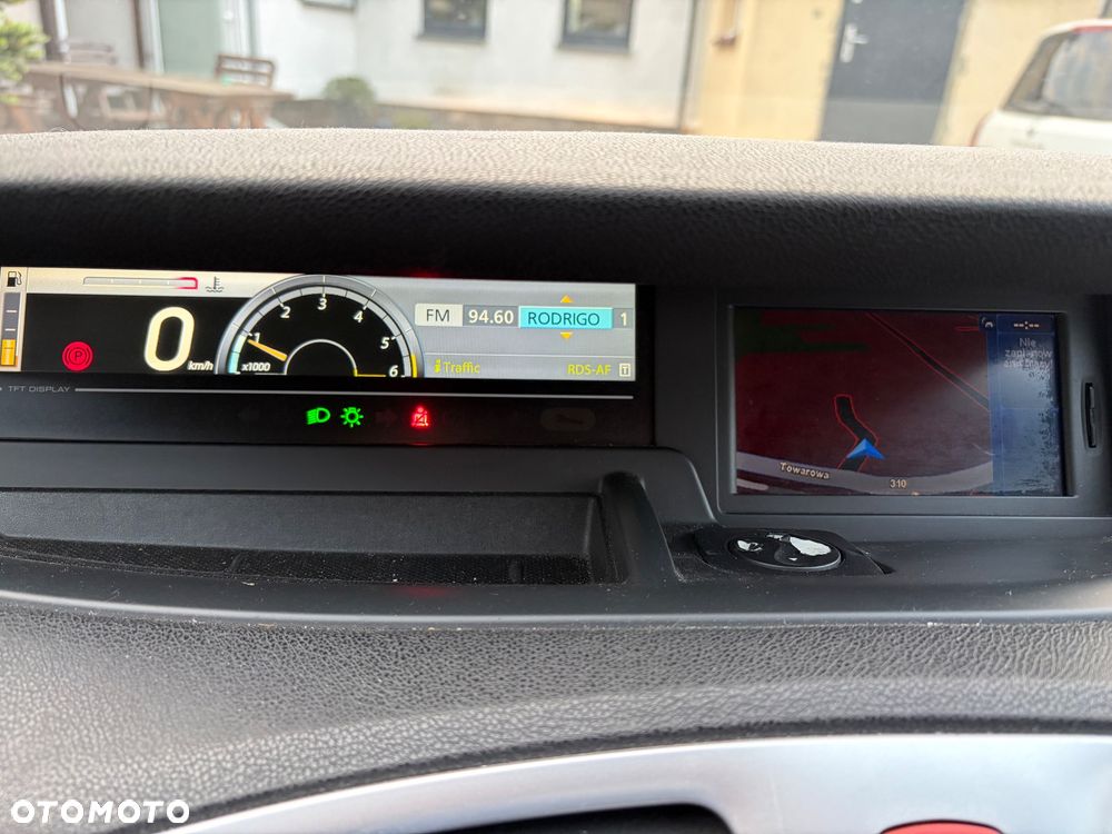 Renault Scenic 1.5 dCi Authentique - 8