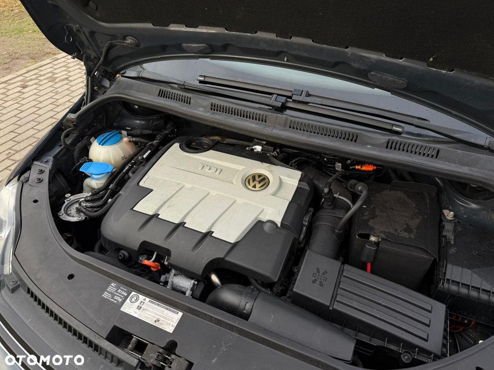 Volkswagen Golf Plus 2.0 TDI DPF Trendline - 24