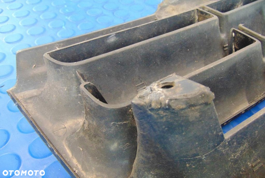 DAEWOO MUSSO ATRAPA - 4