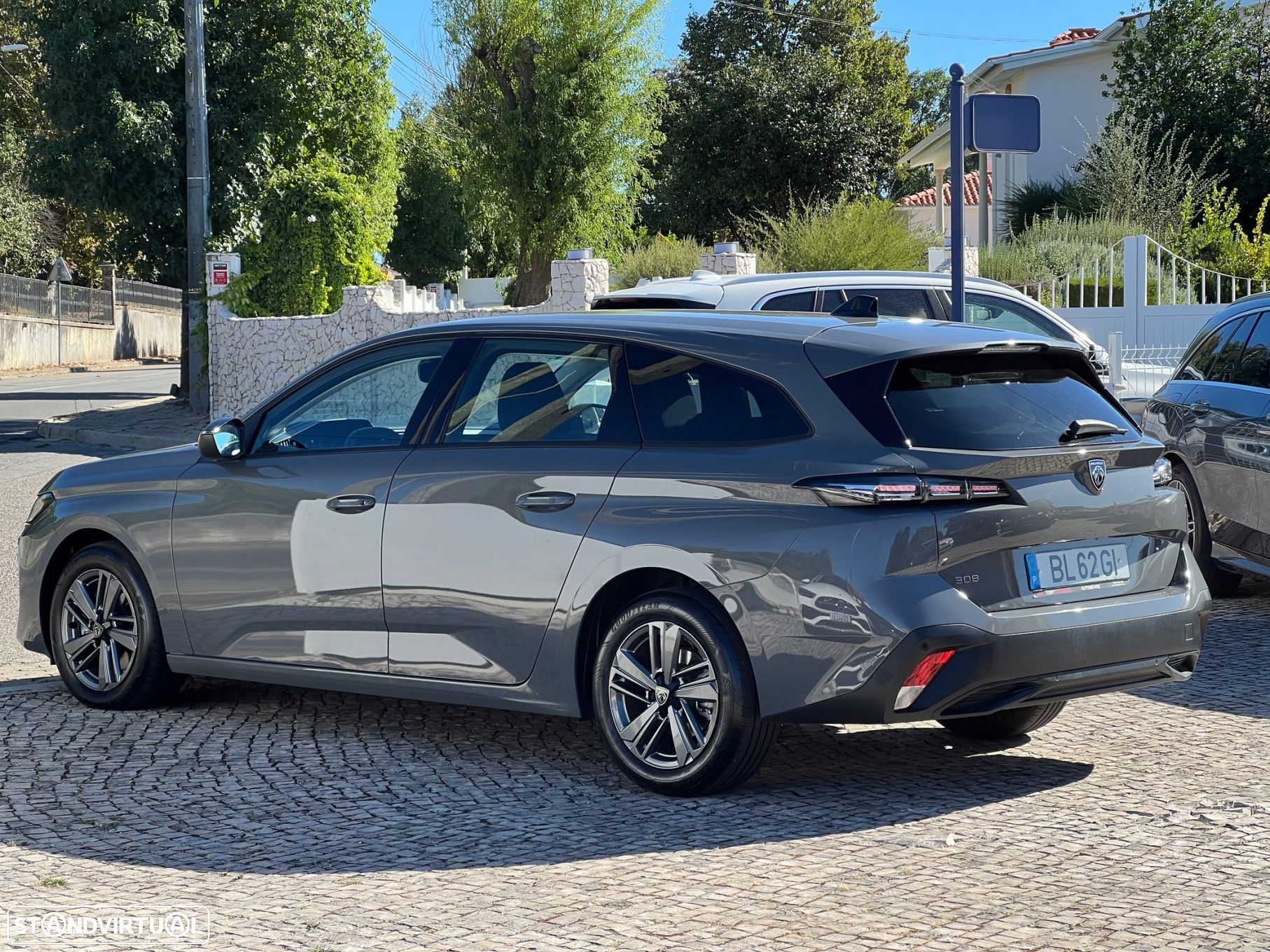Peugeot 308 1.2 PureTech Allure EAT8 - 14