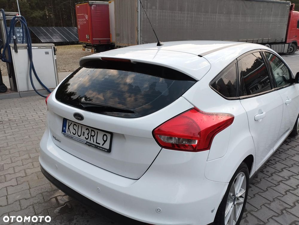 Ford Focus - 10
