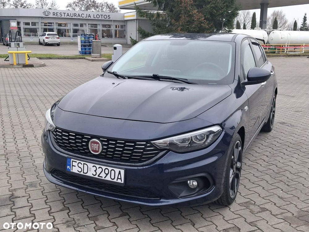 Fiat Tipo 1.4 T-Jet 16v Easy - 9
