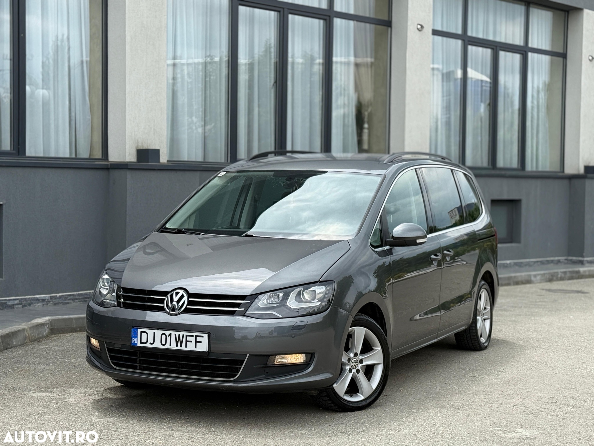 Volkswagen Sharan 2.0 TDI 4MOTION (BlueMotion Technology) Trendline - 2