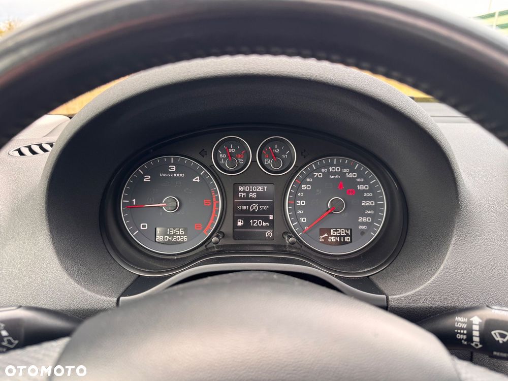 Audi A3 Sportback 2.0 TDI DPF S line Sportpaket - 32