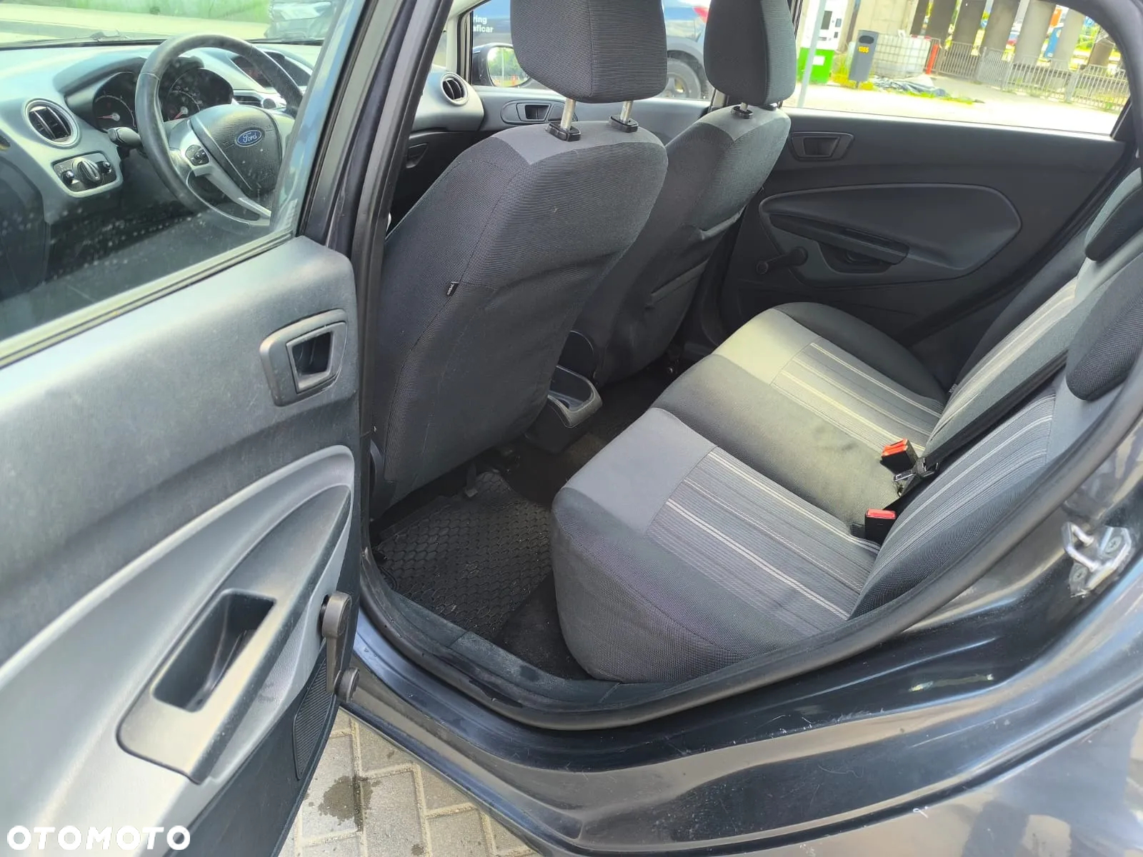 Ford Fiesta 1.4 TDCi - 10