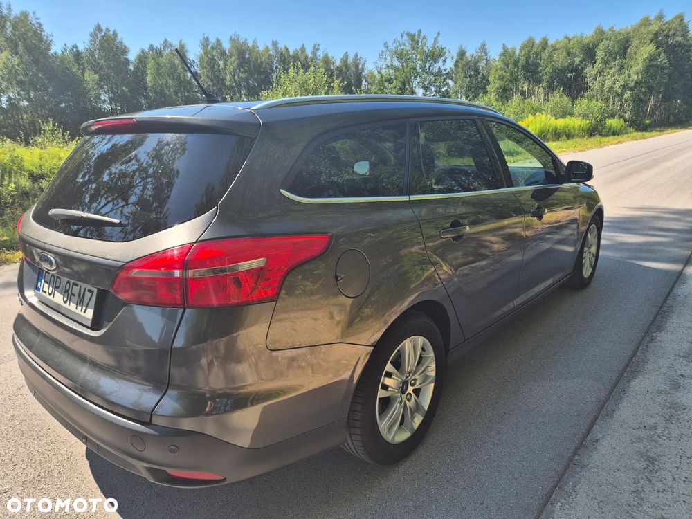 Ford Focus 1.5 TDCi SYNC Edition - 5