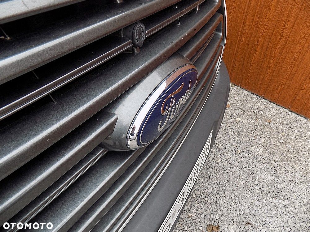 Ford Transit - 23