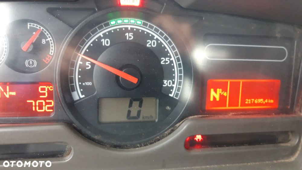 Renault Premium 6x2 320 DXI - 8