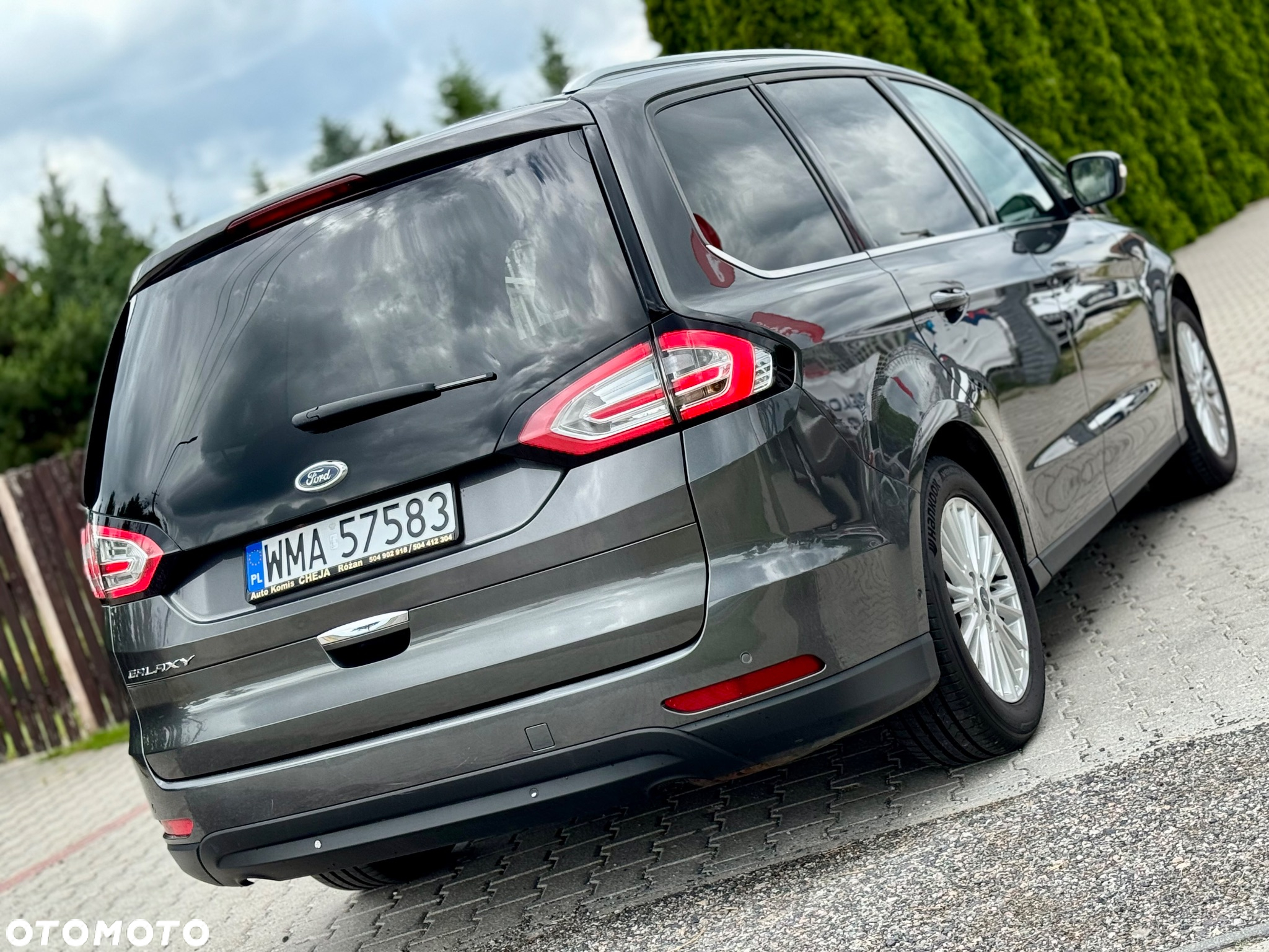 Ford Galaxy 1.5 EcoBoost Titanium - 29