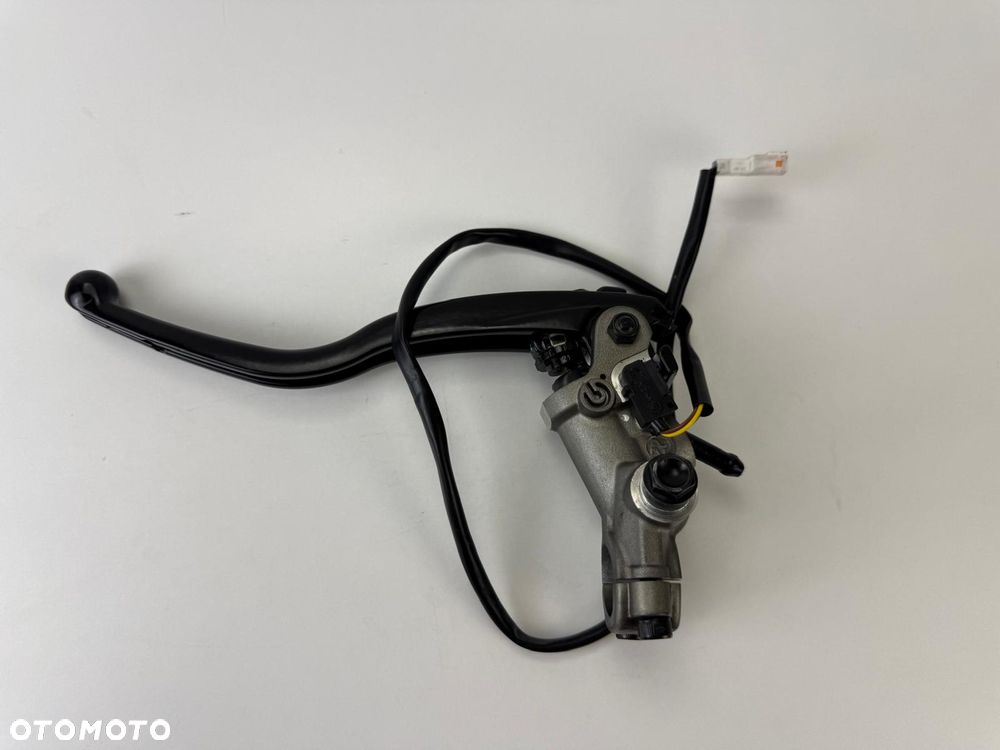 Pompa hamulcowa przód Triumph Street Triple 765 RS 2023+ - 15