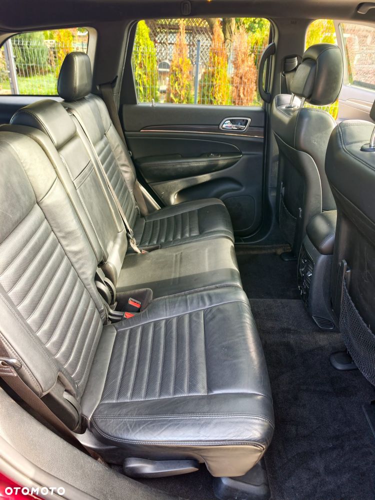 Jeep Grand Cherokee - 22