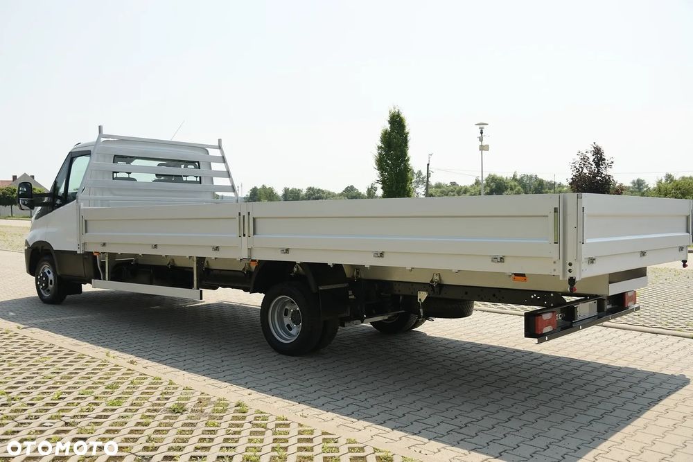 Iveco DMC 3500 kg/ DAILY/ 15 EP SKRZYNIA 615x245 cm/ NA PODUSZKACH/ KOŁA BLIŻNIACZE/3.0 HPi 150 KM/SALON POLSKA/PIERWSZY WŁAŚCIICIEL/ - 8
