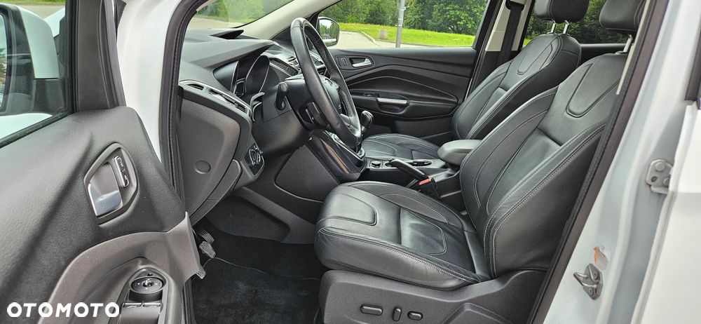 Ford Kuga 2.0 TDCi Titanium S - 5