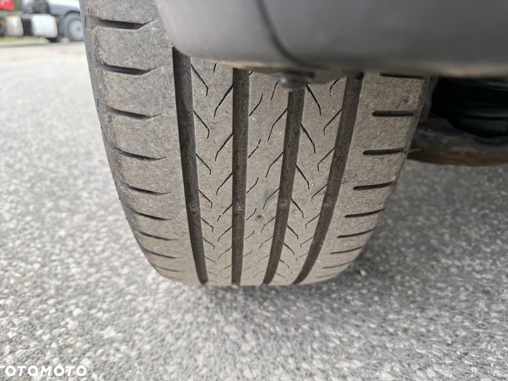 Renault Captur 1.6 E-TECH Plug-In Intens - 35