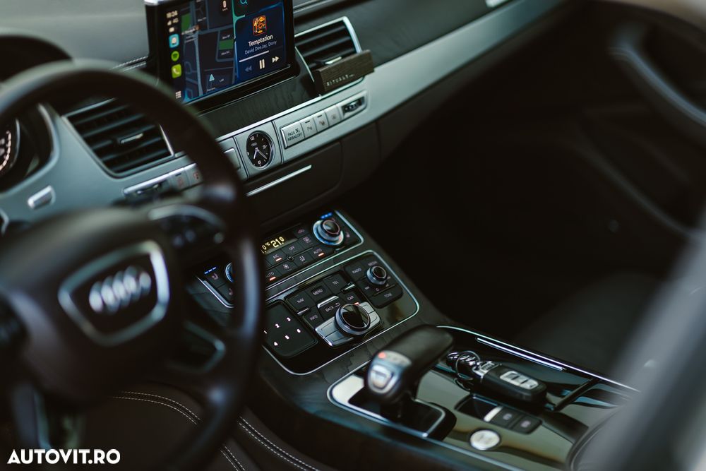 Audi A8 - 23