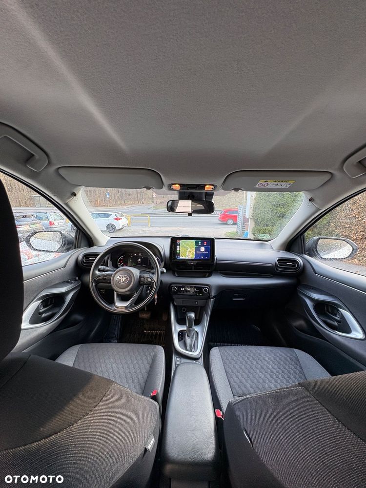 Toyota Yaris - 13