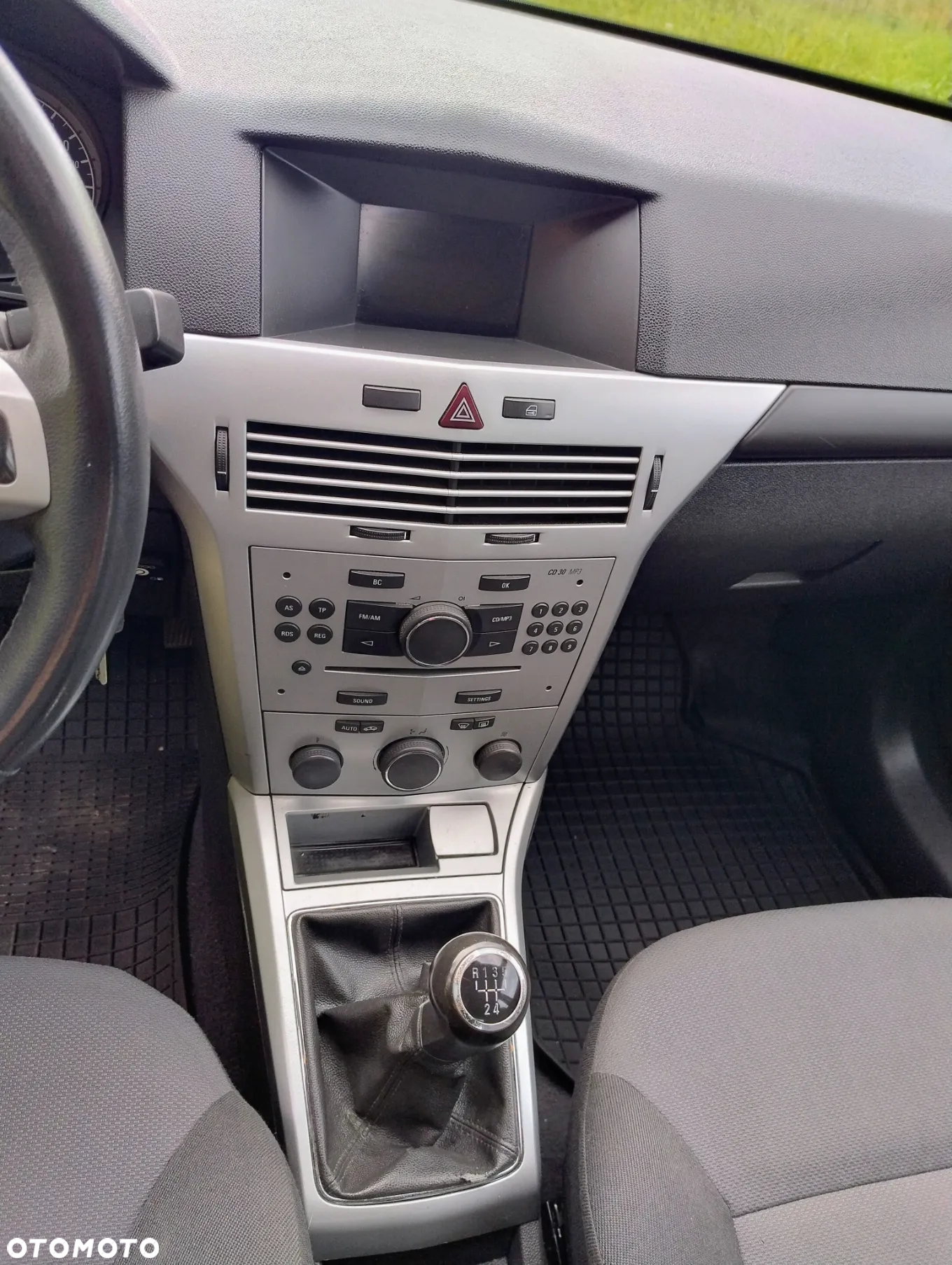 Opel Astra III 1.6 Cosmo - 11