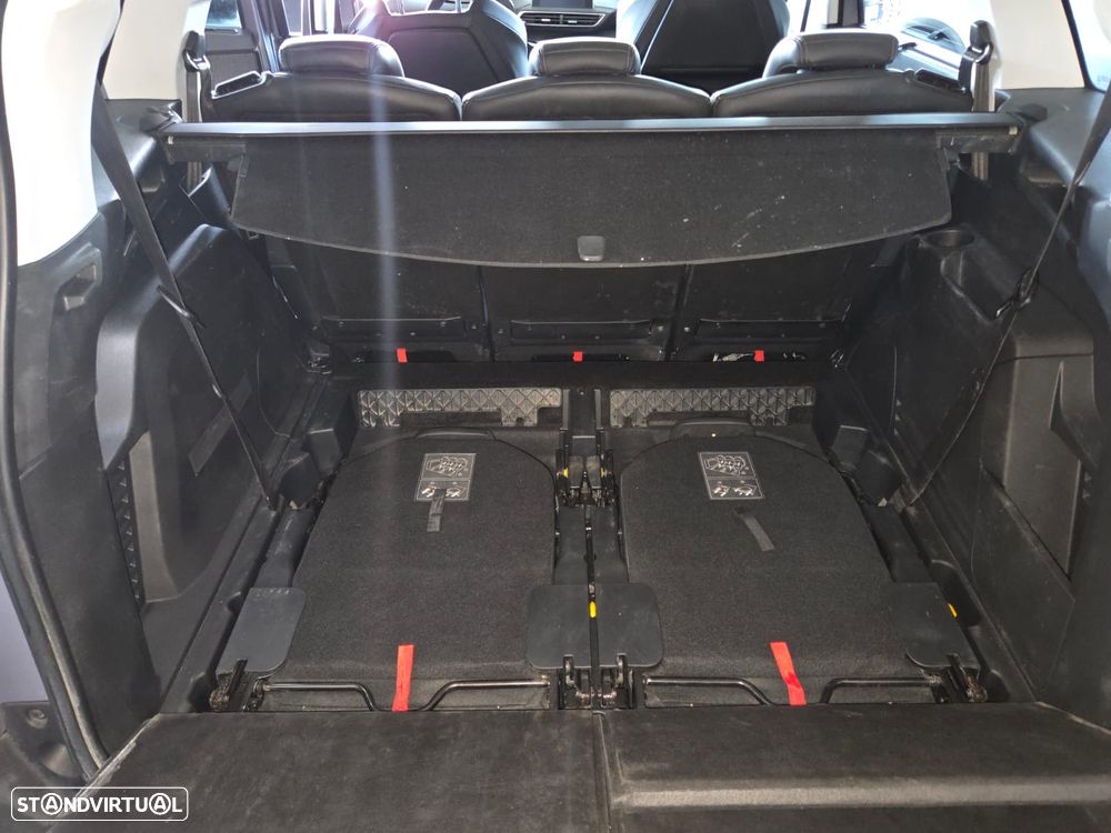 Peugeot 5008 PureTech 130 EAT8 Stop & Start Allure Pack - 23