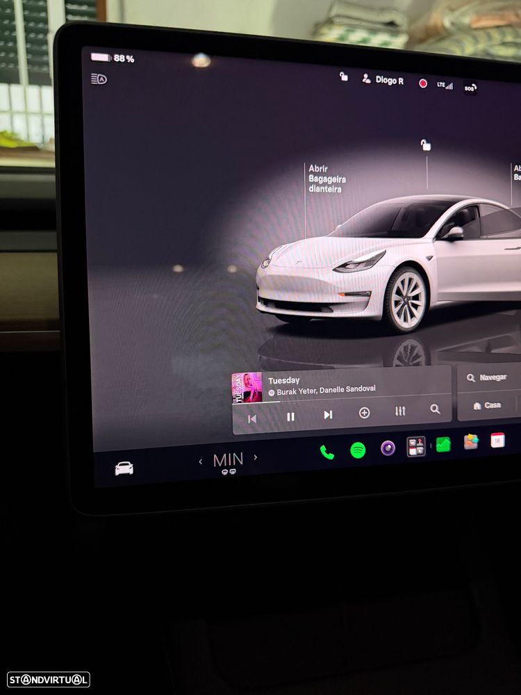 Tesla Model 3 Tração Traseira - 28